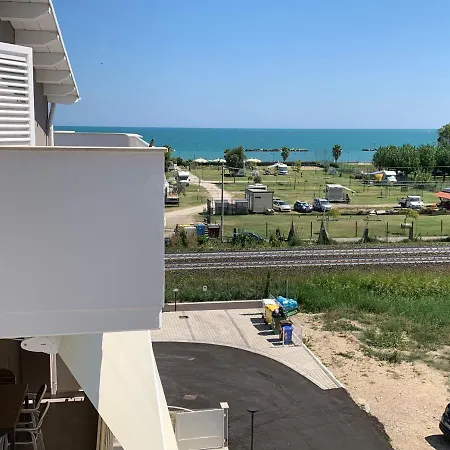 Sapore Di Mare Roseto Degli Abruzzi Exterior photo